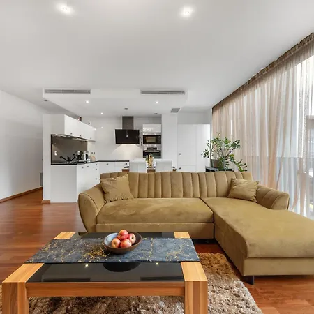 Apartment Revon Business 50 Dunajska
