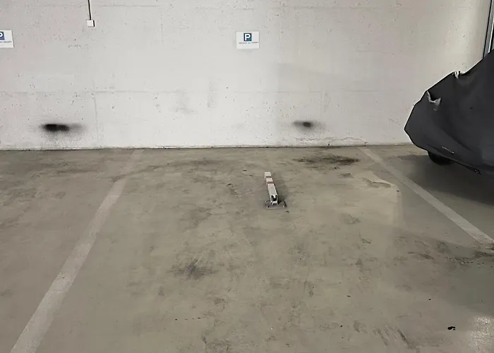 Revon Business Apartment, Dunajská Free Parking * Bratislava