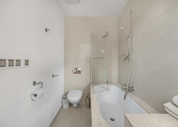 Revon Business Apartment, Dunajská Free Parking Apartamento *