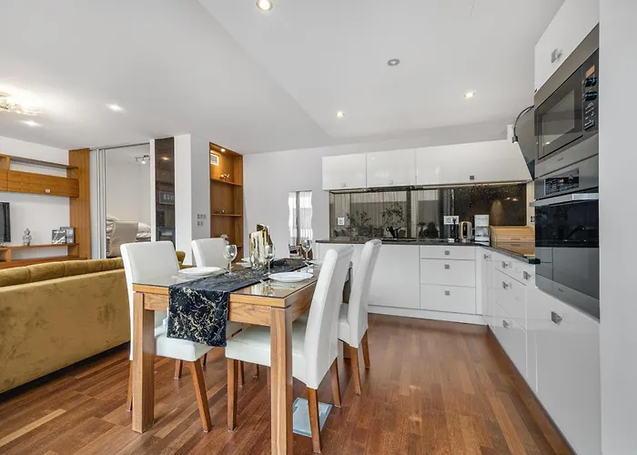 Revon Business Apartment, Dunajská Free Parking Bratislava