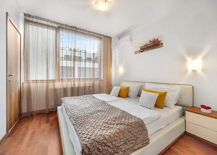 Revon Business Apartment, Dunajská Free Parking Apartamento Bratislava